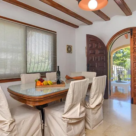 Margarita - A Tranquil Oasis With Large Private Pool * Javea